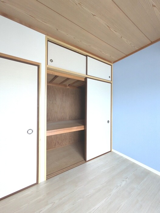 物件内観写真18　(収納)