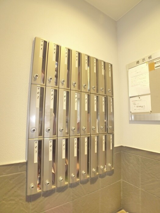 物件外観写真4　(建物設備)