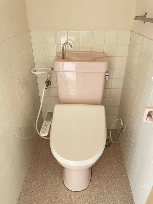 物件内観写真9　(トイレ)