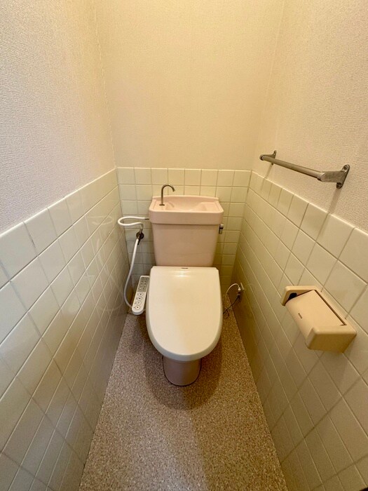 物件内観写真12　(トイレ)