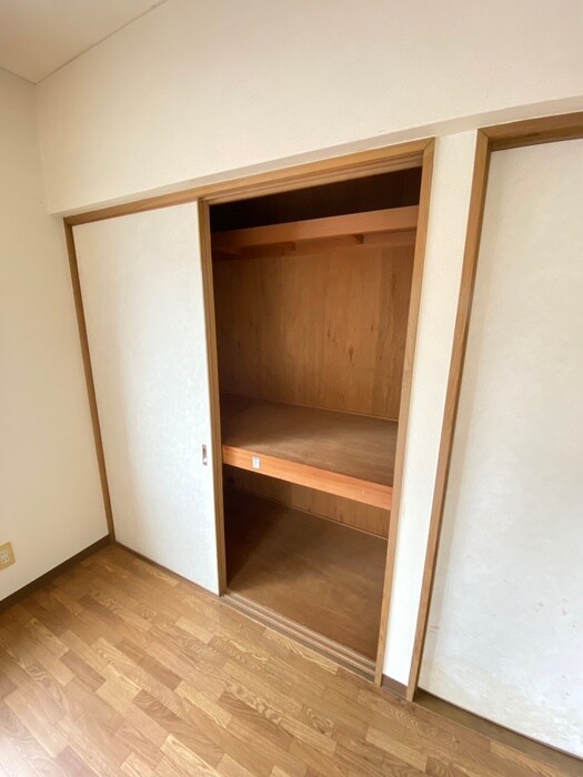 物件内観写真14　(収納)