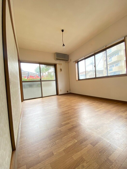 物件内観写真15　(居室)