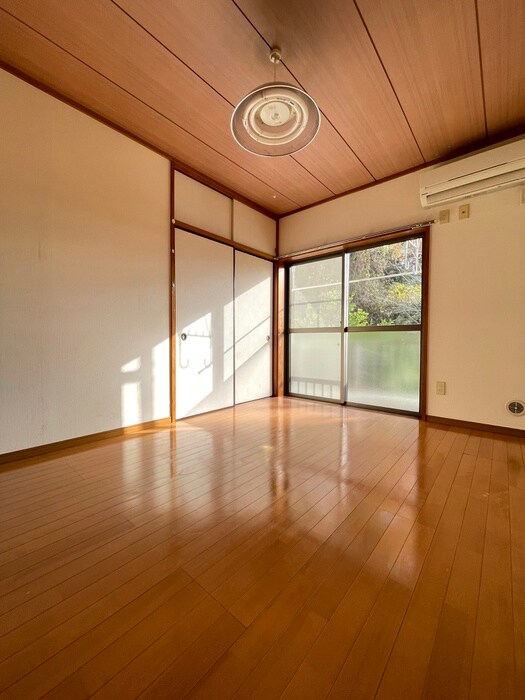 物件内観写真17　(居室)