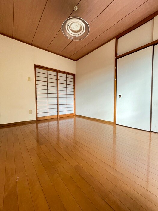 物件内観写真18　(居室)