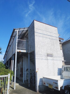 コ－ポ根岸外観写真