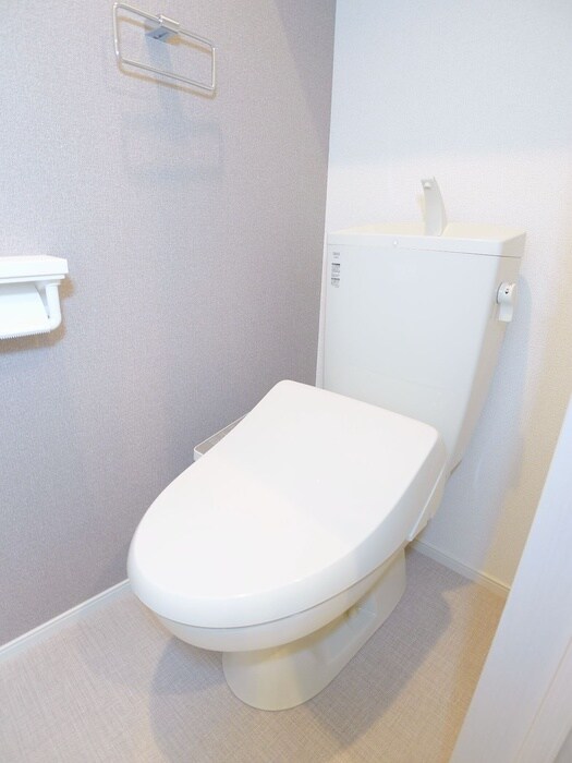 物件内観写真12　(トイレ)