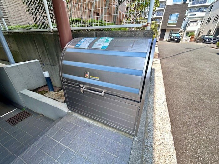 物件外観写真3　(建物設備)