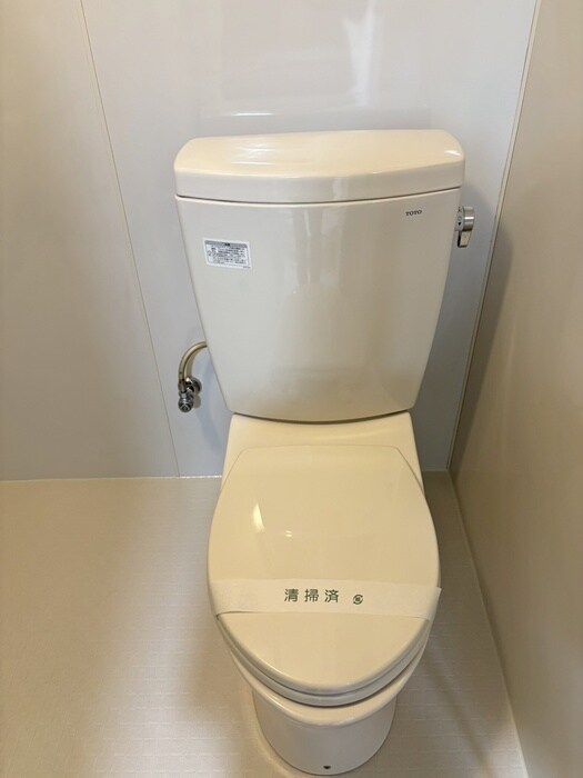 物件内観写真17　(トイレ)