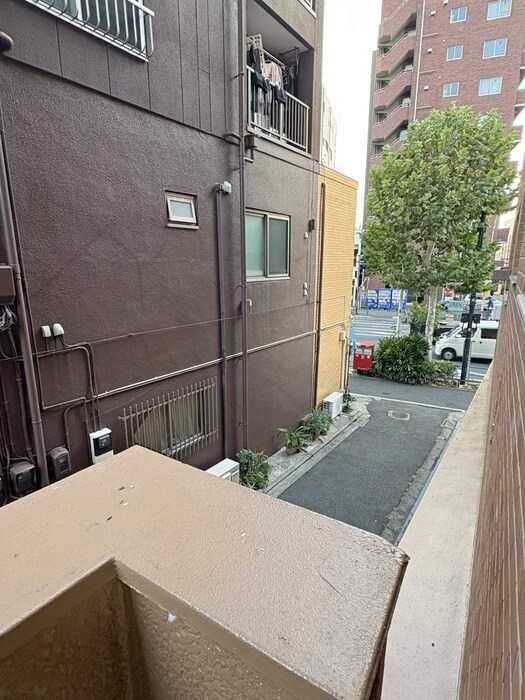 物件内観写真22　(室内からの展望)