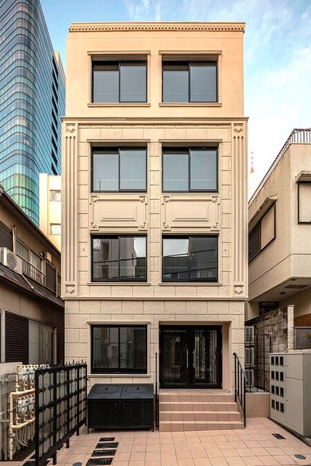 ＨＪ　ＰＬＡＣＥ　ＹＯＹＯＧＩ外観写真