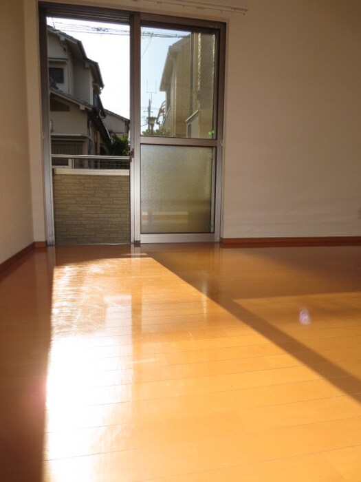 物件内観写真12　(居室)