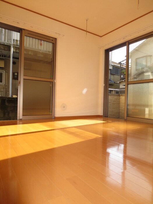 物件内観写真14　(居室)