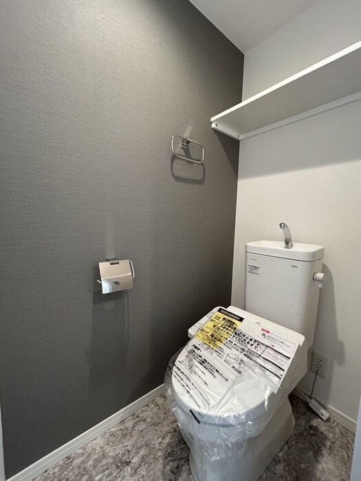 物件内観写真13　(トイレ)