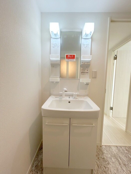 物件内観写真14　(洗面)