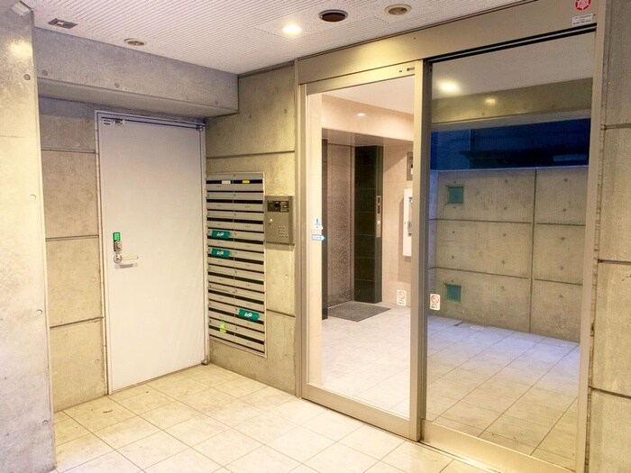 物件外観写真2　(建物設備)