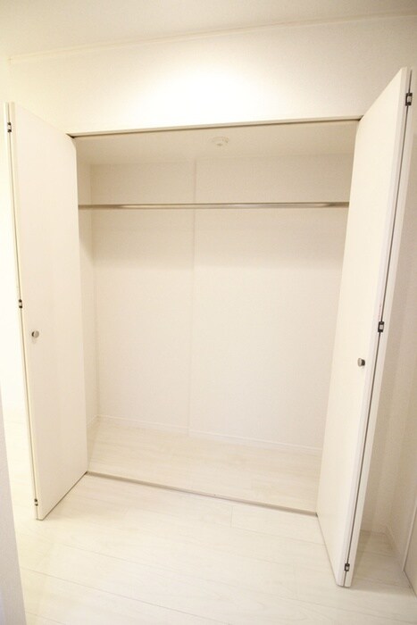 物件内観写真10　(収納)