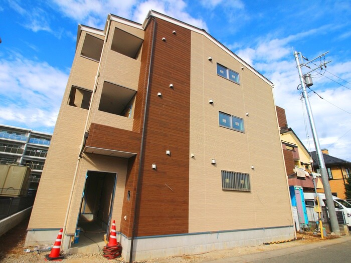 物件外観写真3　(外観写真)