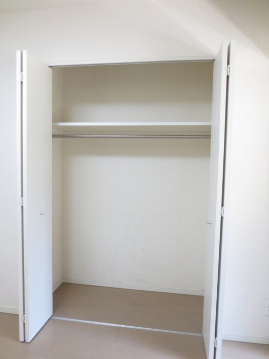 物件内観写真10　(収納)