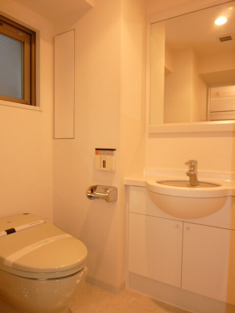 物件内観写真13　(洗面)