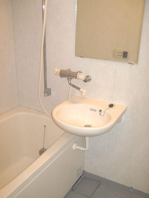 物件内観写真14　(洗面)