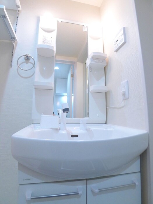 物件内観写真10　(洗面)