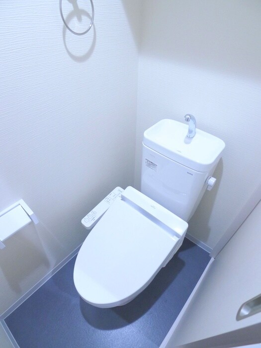 物件内観写真16　(トイレ)