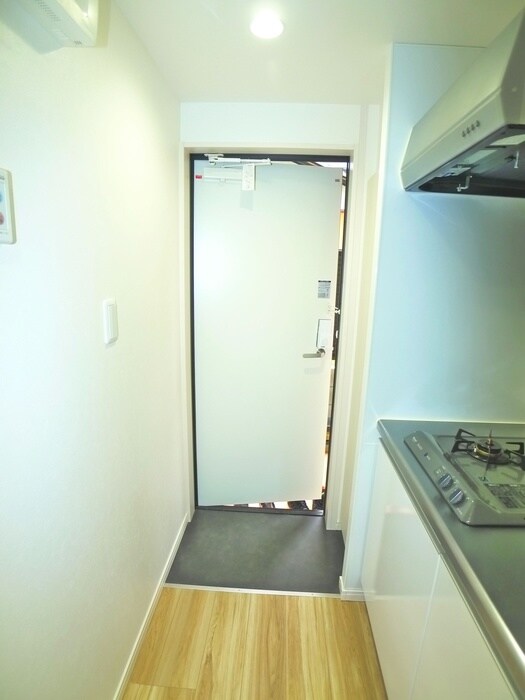 物件内観写真17　(玄関)