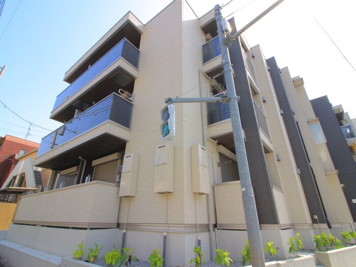 物件外観写真1　(外観写真)