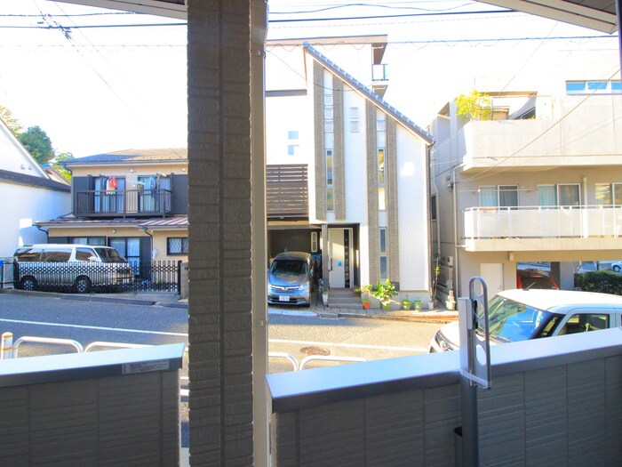 物件内観写真14　(室内からの展望)