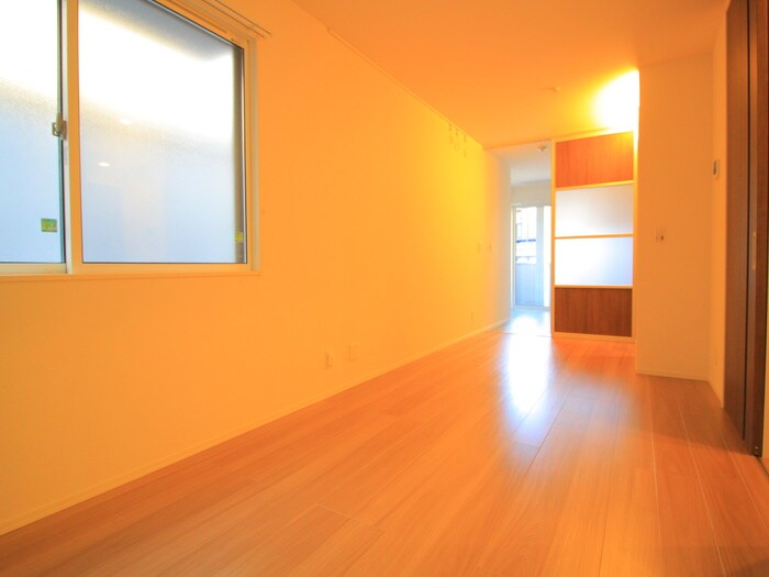 物件内観写真15　(室内からの展望)