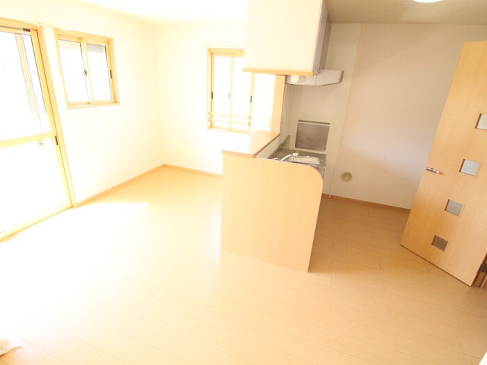 物件内観写真8　(内観写真)