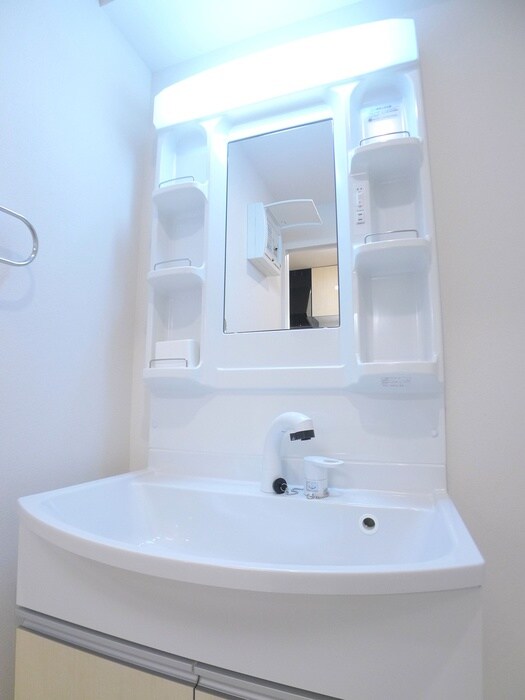 物件内観写真10　(洗面)