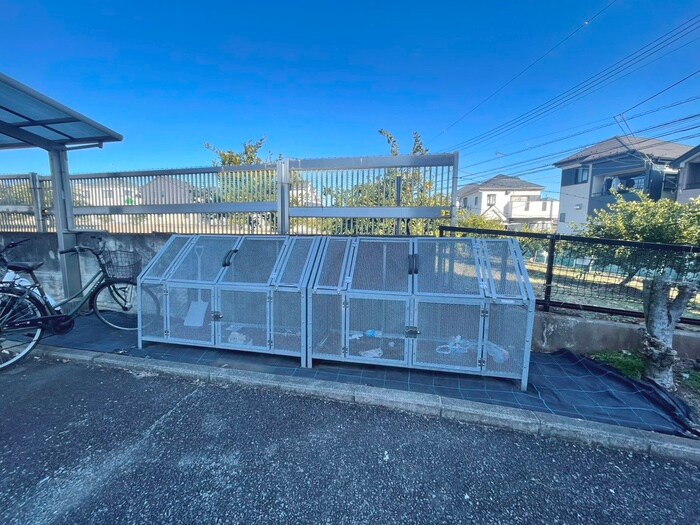 物件外観写真4　(建物設備)