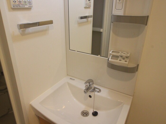 物件内観写真15　(洗面)