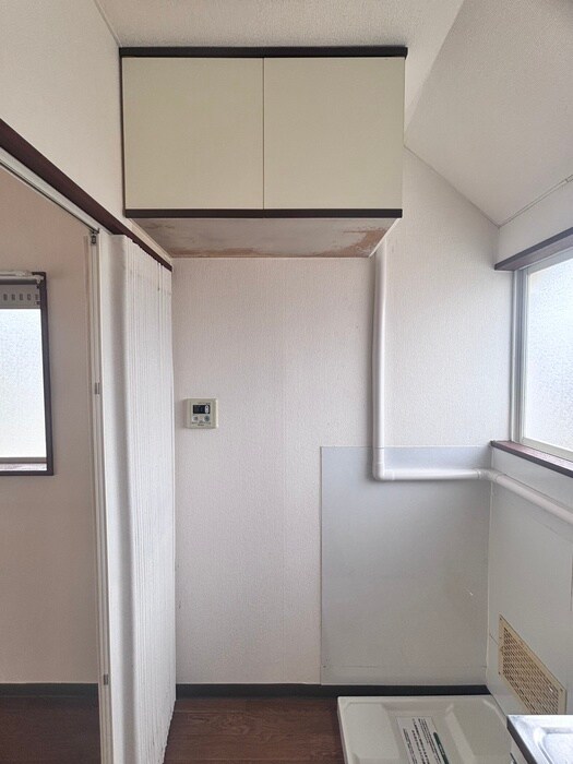 物件内観写真13　(収納)