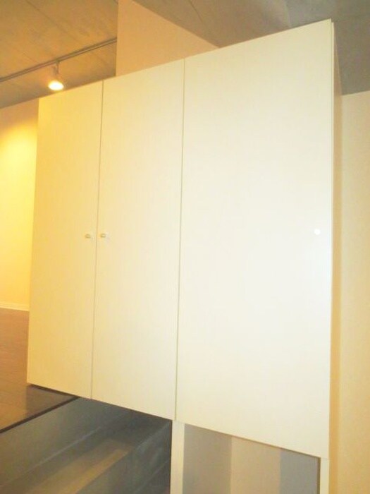 物件内観写真11　(収納)