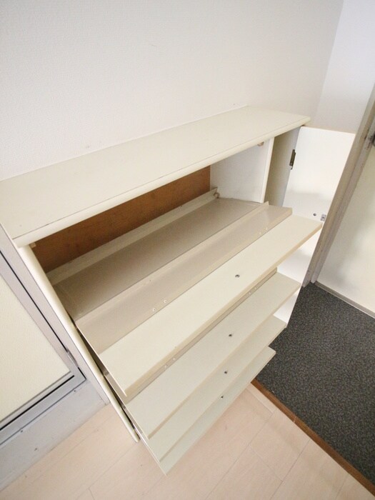 物件内観写真22　(靴箱)