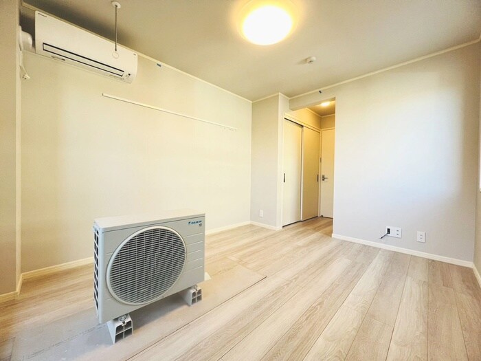 物件内観写真9　(居室)