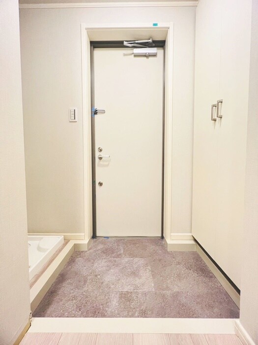 物件内観写真20　(玄関)