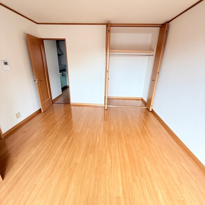 物件内観写真5　(居室)