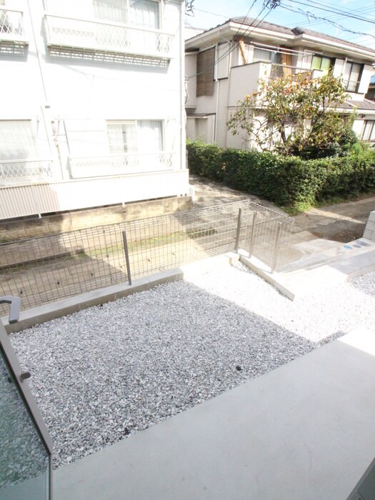 物件内観写真15　(室内からの展望)