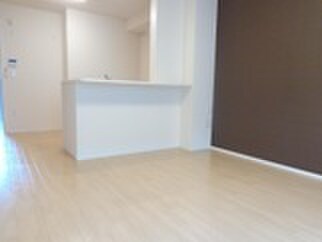 物件内観写真4　(内観写真)