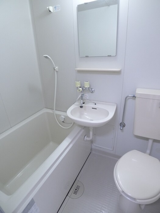 物件内観写真11　(バス／シャワールーム等)
