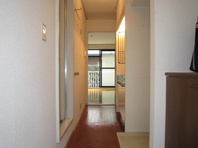 物件内観写真7　(廊下)