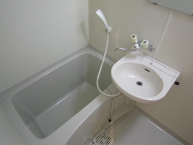 物件内観写真13　(バス／シャワールーム等)