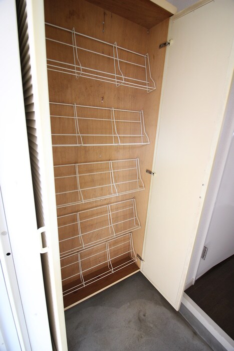 物件内観写真18　(靴箱)