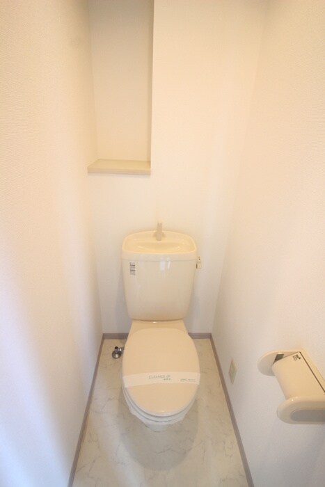 物件内観写真14　(トイレ)