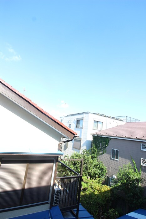 物件内観写真17　(室内からの展望)