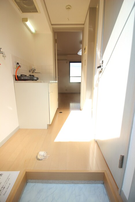 物件内観写真21　(廊下)