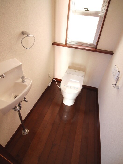 物件内観写真12　(トイレ)